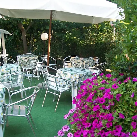 Hotel Nazionale Cervia