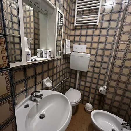 Nazionale Szálloda 3*